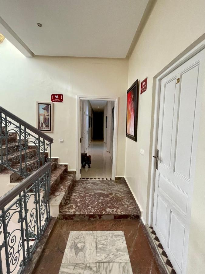 Hotel Lutece Rabat Kültér fotó